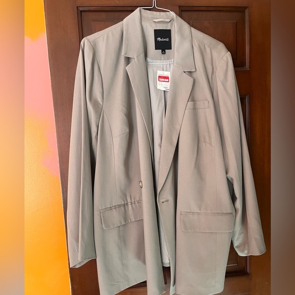 Madewell Jackets & Blazers - Madewell Oversized Blazer in Light Beige-24w, NWT